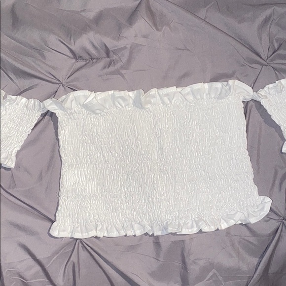 Cute off the top shoulder shirt - Picture 2 of 2